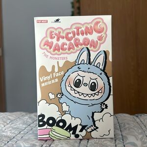 Exciting Macaron Vinyl Face Unopened (Sesame Bean)